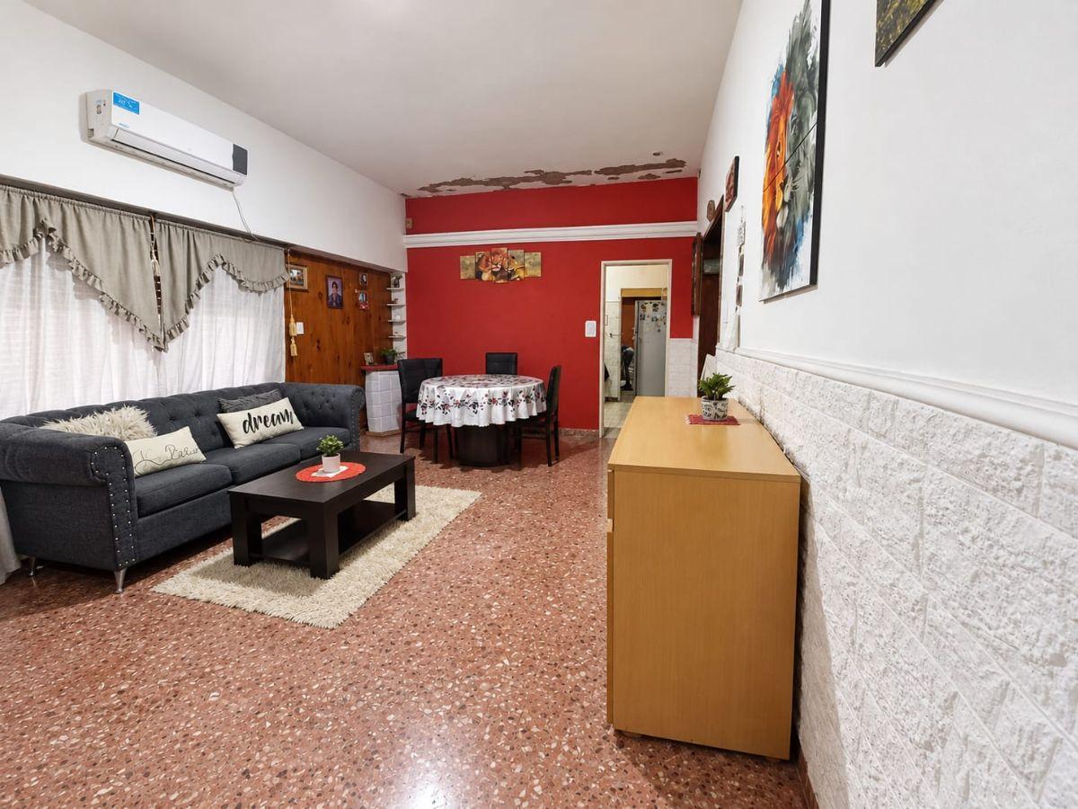 Foto de Tipo casa al frente, con garage y terraza. Totalmente independiente., imagen 2
