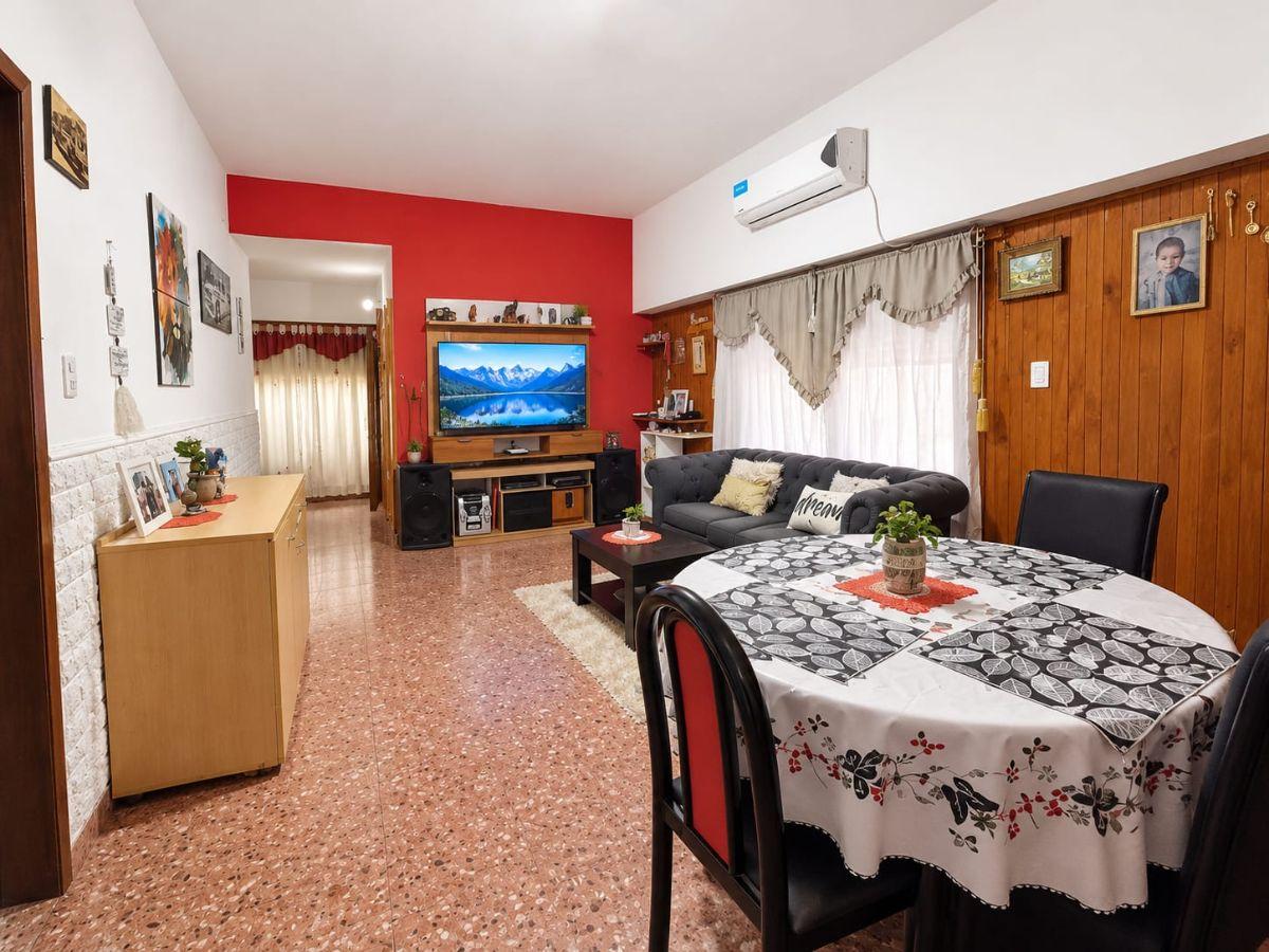 Foto de Tipo casa al frente, con garage y terraza. Totalmente independiente., imagen 3