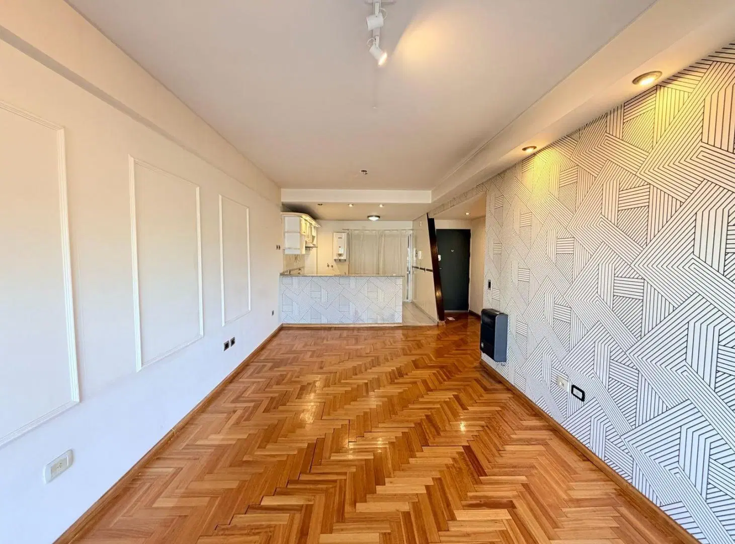 Semipiso de 3 Ambientes con Balcón | Excelente Distribución y Luz 3