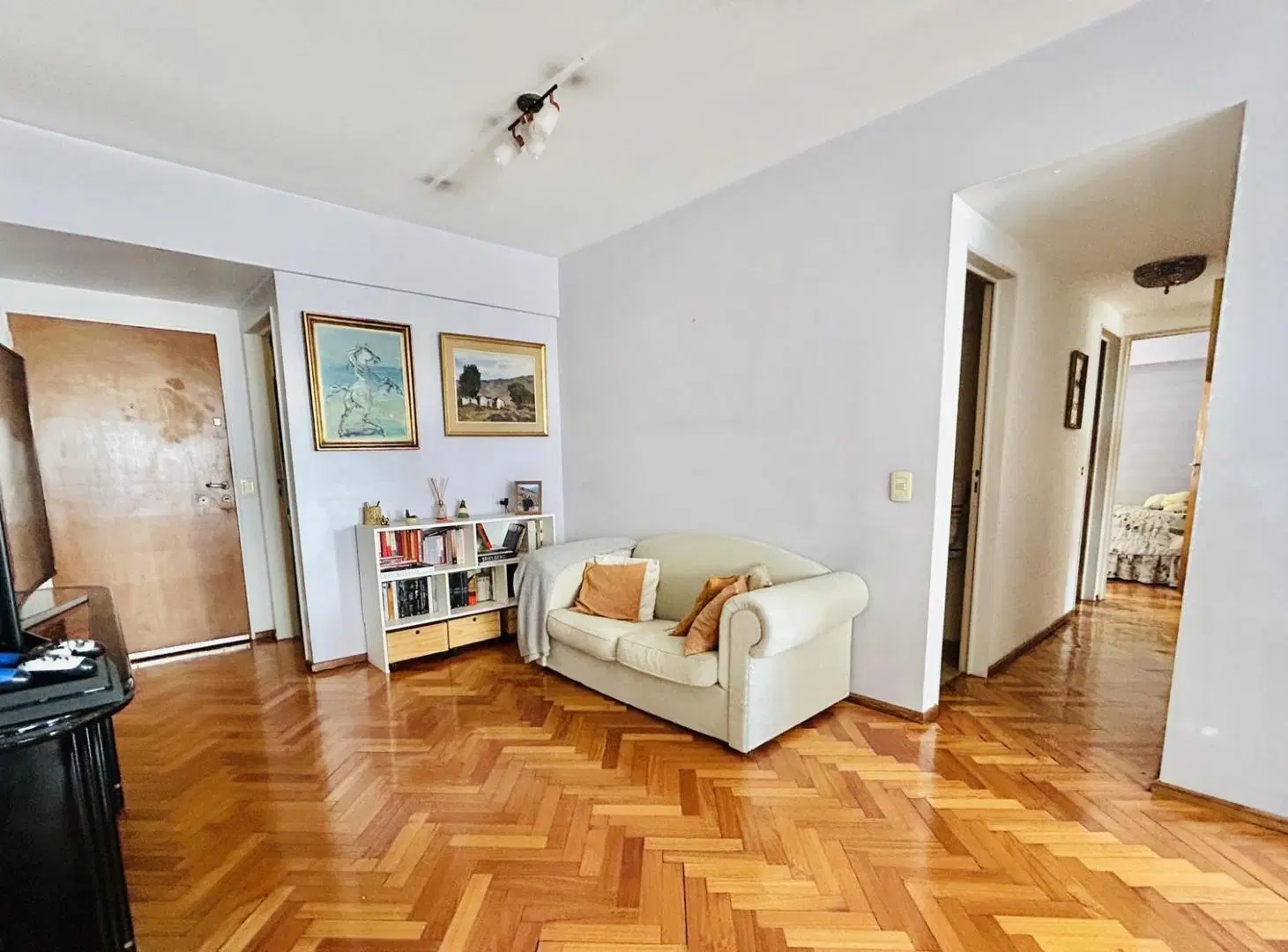 EXCELENTE 4 AMBIENTES - Piso 7 SUPER LUMINOSO Y SILENCIOSO 8
