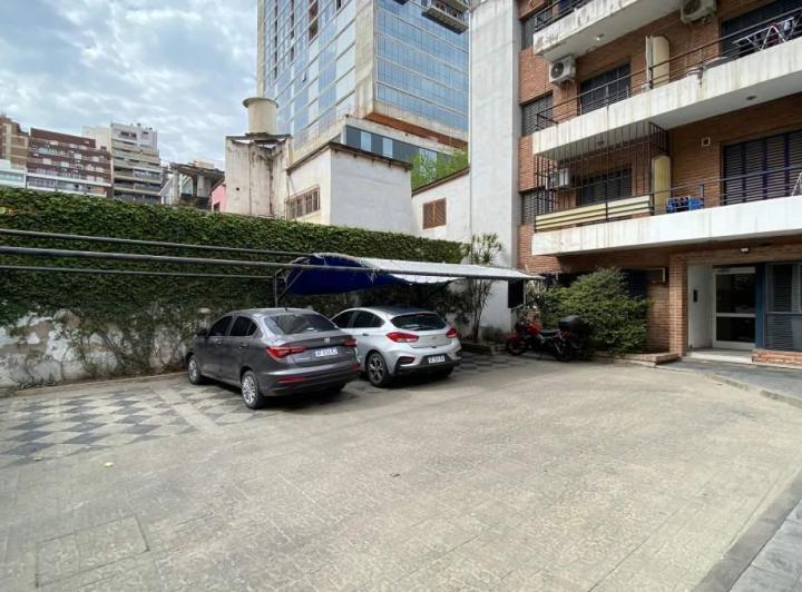 GUEMES - DEPTO DE 2 DORM EN ALQUILER CON COCHERA 3