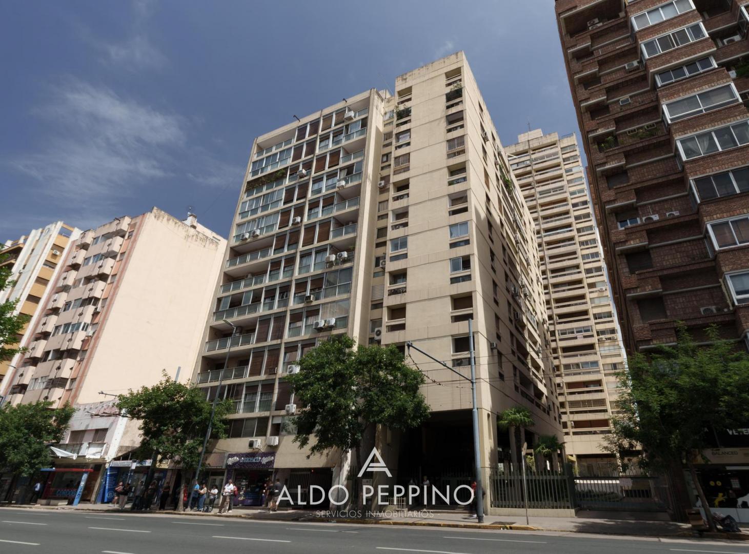 SEMIPISO 4 DORM CON BALCON - CENTRO