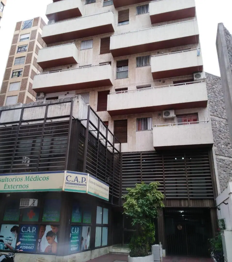 CENTRO - DEPTO UN DORM 5