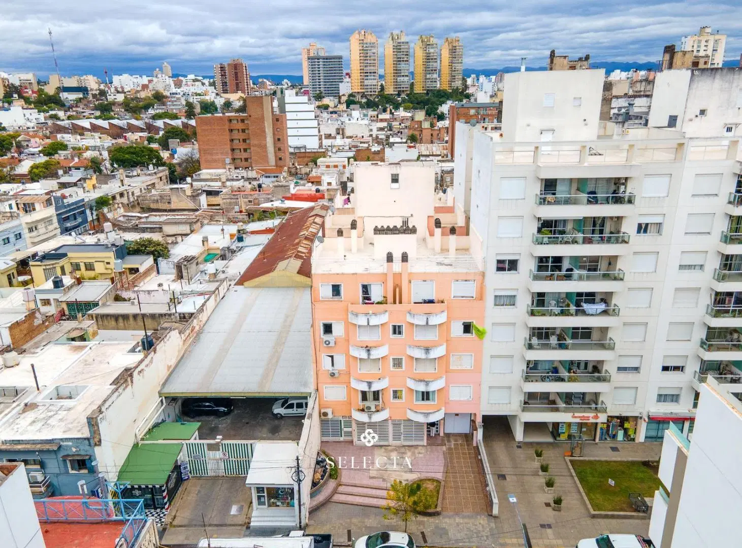 Departamento en venta 1 dormitorio en Alberdi 3