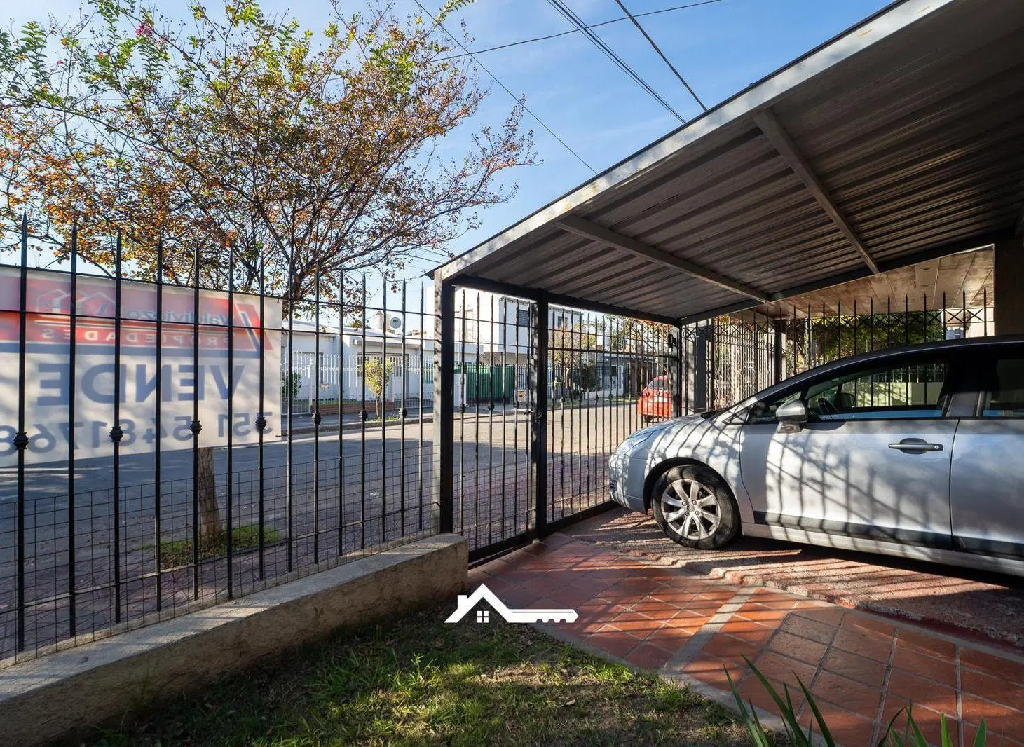 Casa 2 dormitorios en Plata Baja  como nueva 70 mil dólares 8