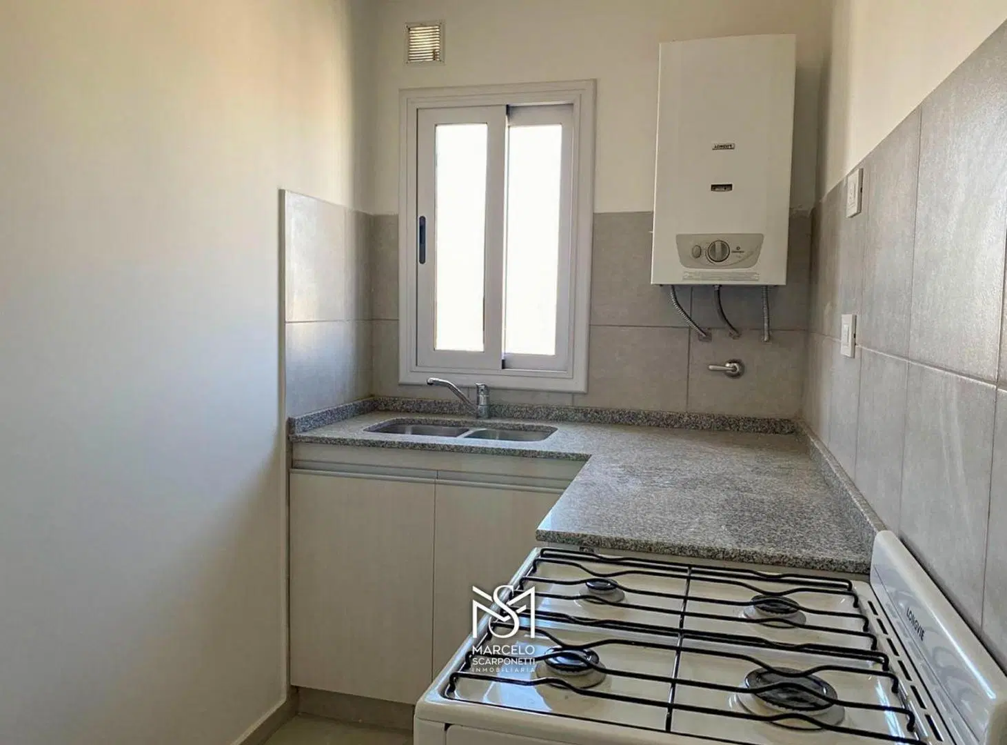 Depto 1 Dormitorio en Venta - Piso 12 Nazareno IX 3