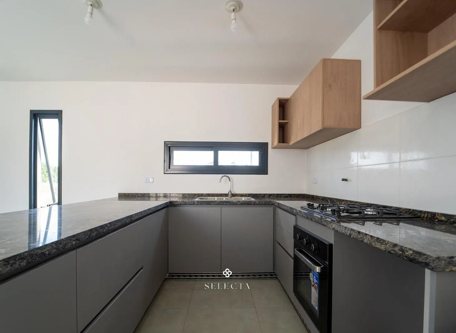 VENDO CASA EN PLANTA BAJA 3 DORMITORIOS - CUESTAS DE MANANTIALES 4