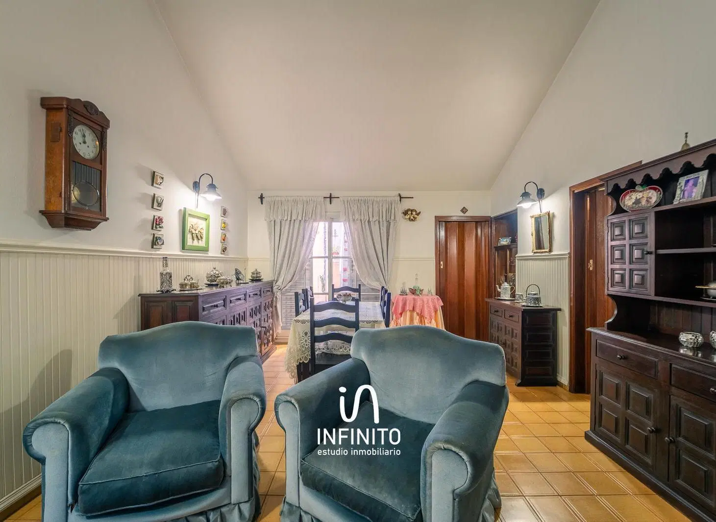Venta casa barrio Urca tres dormitorios 3