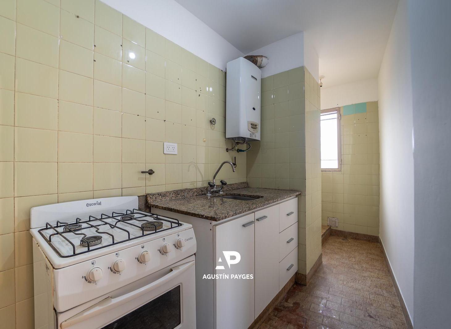 Foto de Ideal Inversión Centro, 2 dorm, piso alto, San Martín al 200, imagen 3