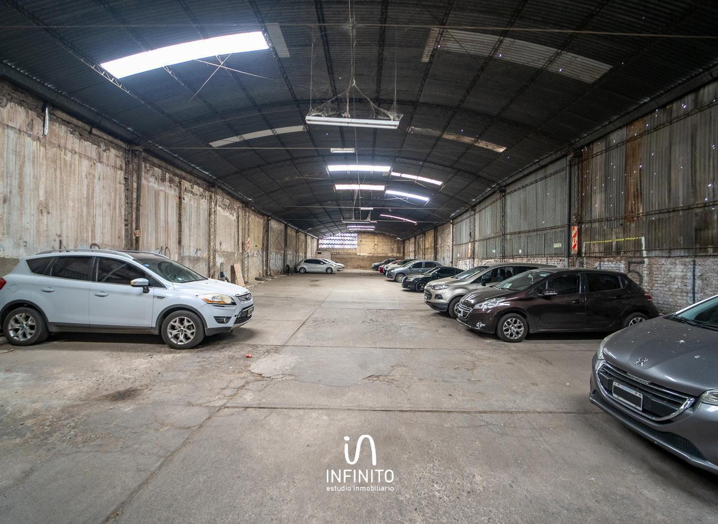 Foto de Galpón 100% Ocupado — 36 Cocheras en Alquiler, B° Alberdi, imagen 2
