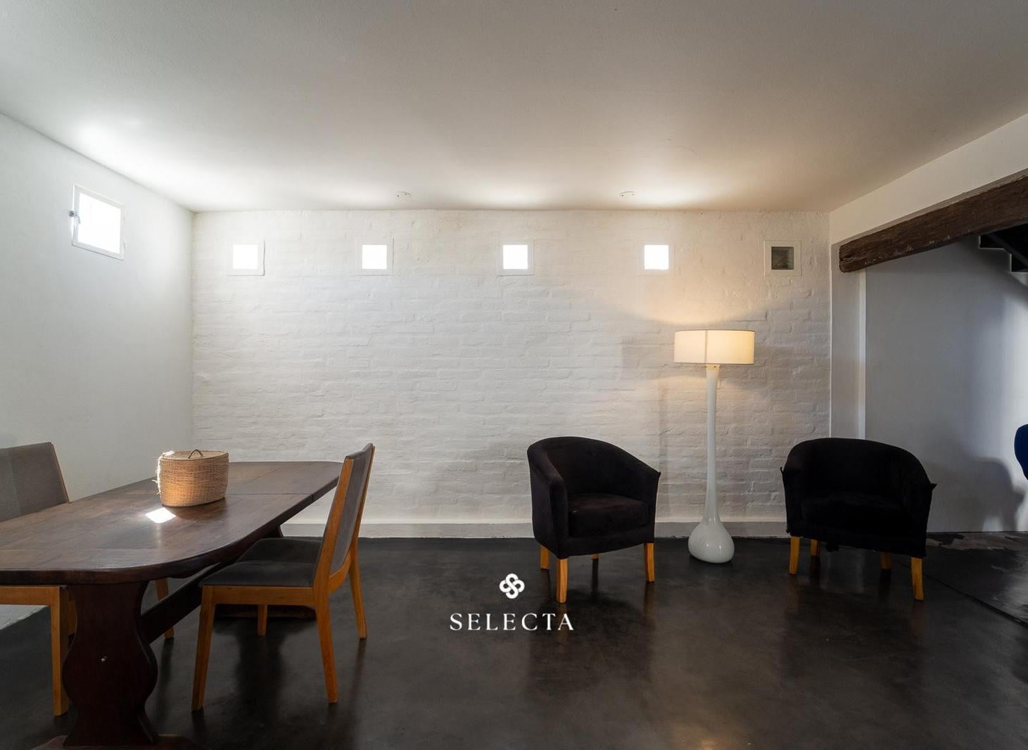 Foto de Casa de 2 dormitorios con terraza y cochera descubierta en Sarmiento, imagen 4
