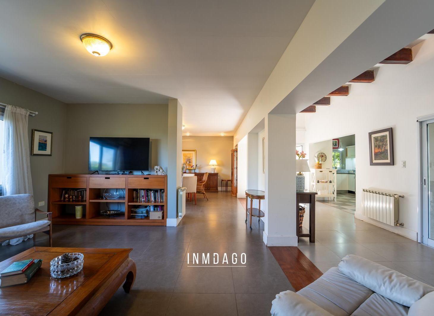 Foto de Casa en 5 Lomas | 2 dormitorios + cuarto de servicio | Excelente, imagen 3