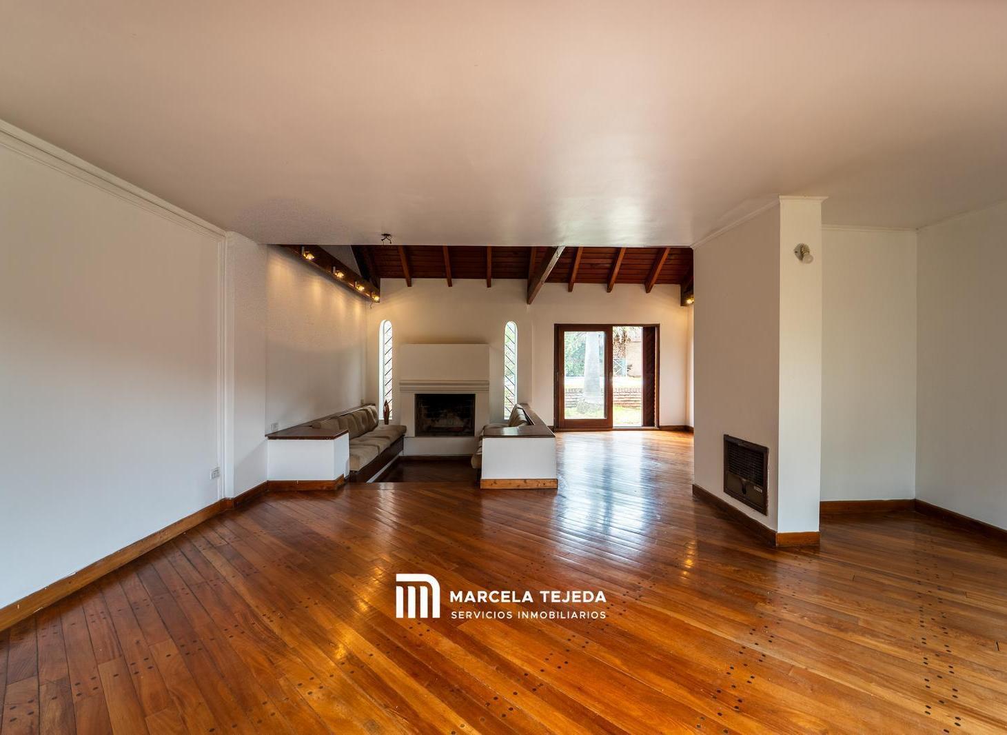 Foto de Casa en Venta Frente al Parque de las Naciones | 3 Dormitorios, Pileta, imagen 2