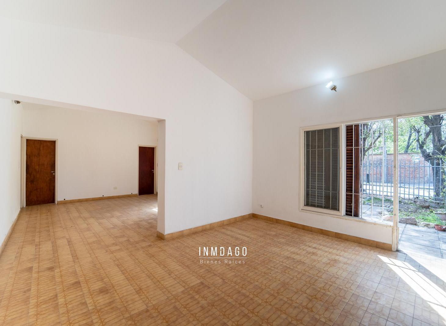 Foto de Casa de 3 Dormitorios en Argüello a Metros de Av. Rafael Núñez | Apta, imagen 4
