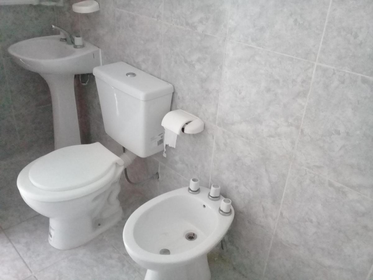 Foto de Venta en Block. Casa 3 d + 2 dptos 2 d. Bº P. San Vicente. S/ San, imagen 2