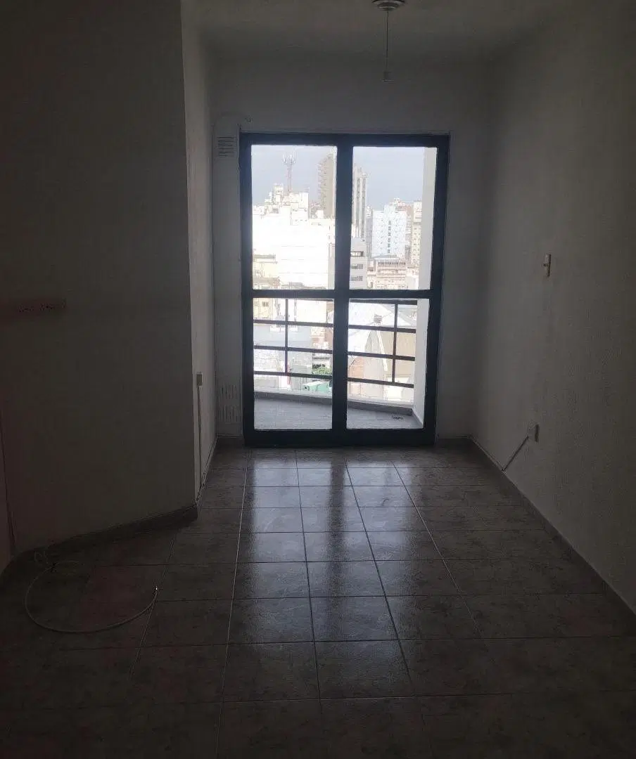 Departamento 1 dorm. Alquiler!! externo c/balcón s/ Alvear 221 esquina Olmos. 1