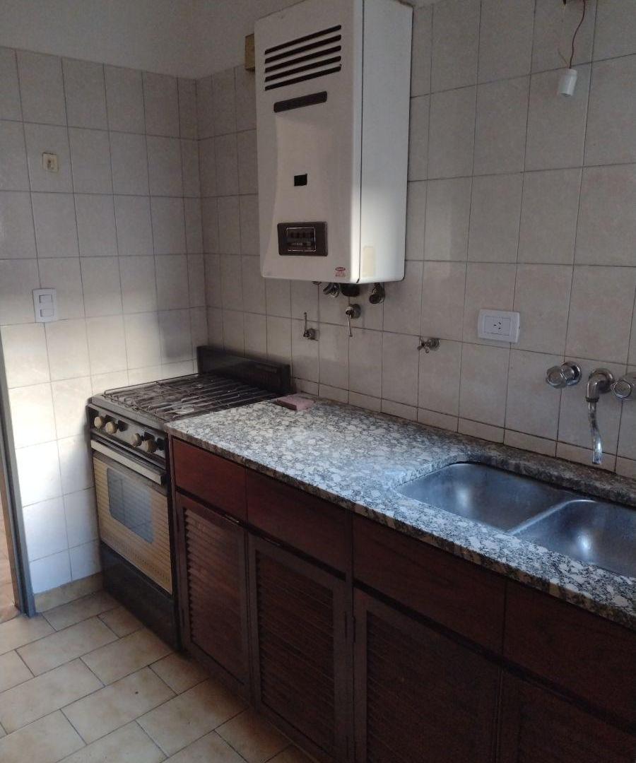 Foto de NVA CBA. ALQUILER 2 DORM.S/INDEPENDENCIA 415 ESQ. BV. ILLIA. RETASADO!!, imagen 4