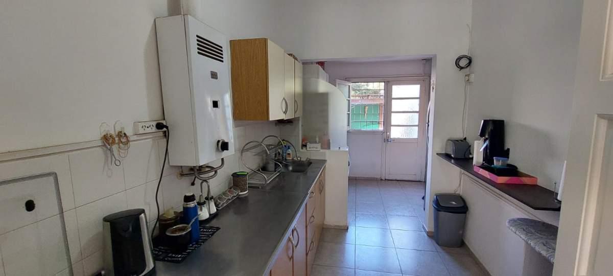 Foto de VENTA - APTO CREDITO Casa 3 Dormitorios 1 Baño - Barrio Jardín., imagen 4