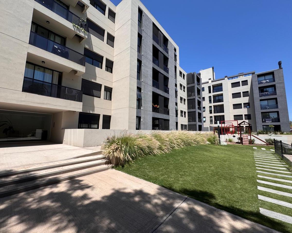 VENTA - OPORTUNIDAD QUATRO HOUSING TORRE III  - ENTREGA Y FINANCIACION DPTOS. 1 DOR
