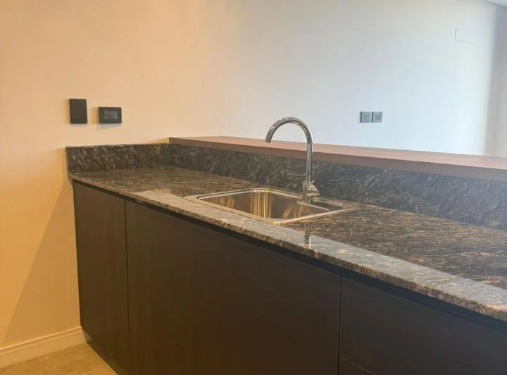 ALQUILER - DEPARTAMENTO EN COSTAS DE MANANTIALES 2 DORMITORIOS 2 BAÑOS 4