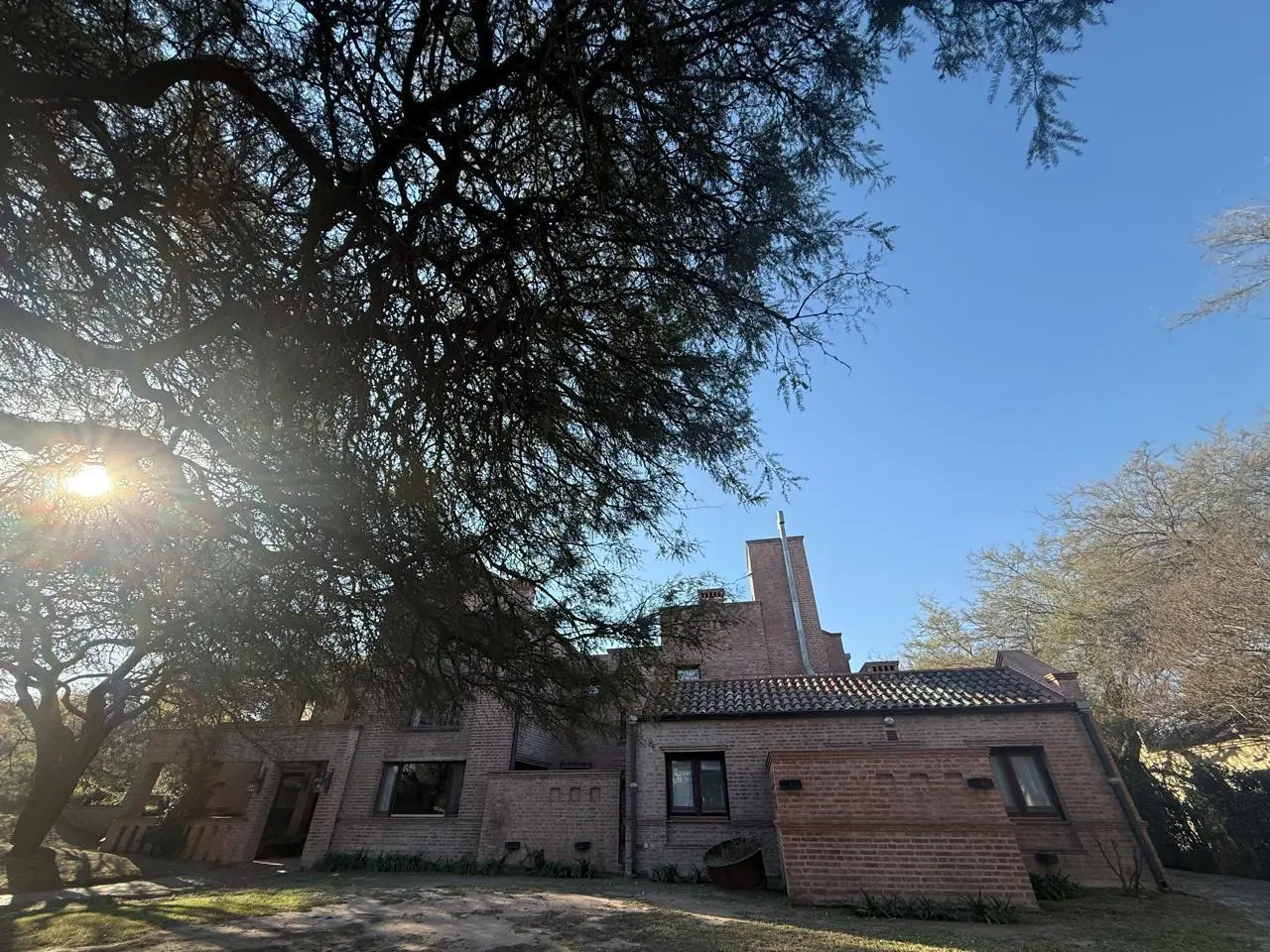 VENTA - INCRIBLE CASA EN COUNTRY JOCKEY CLUB 4