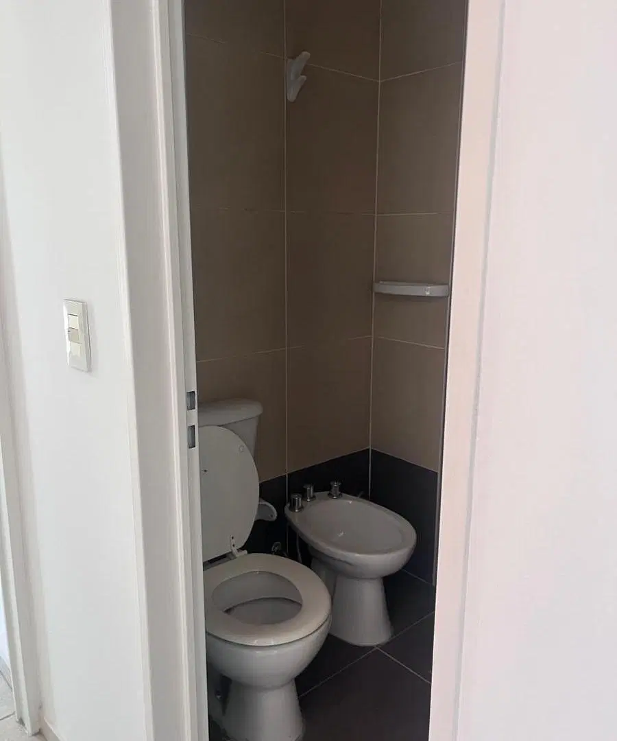 VENTA - DEPARTAMENTO 1 DORMITORIO 1 BAÑO ALBERDI 4