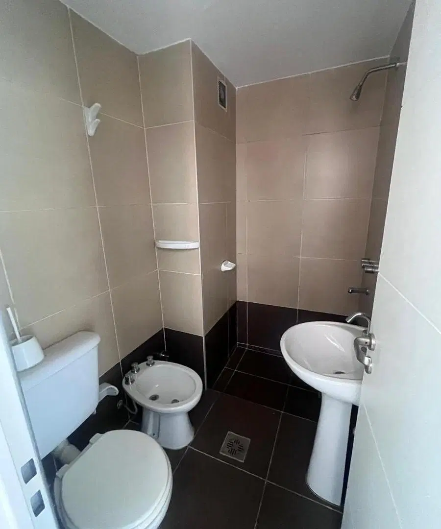 VENTA - DEPARTAMENTO 1 DORMITORIO 1 BAÑO ALBERDI 2