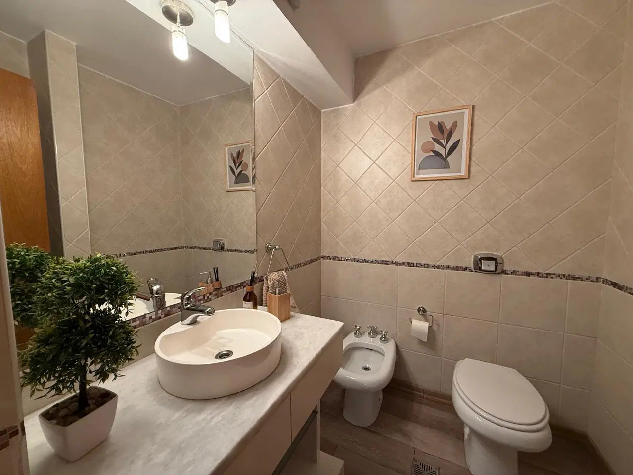 VENTA - APTO CREDITO DEPARTAMENTO  TRIPLEX 3 DORMITORIOS 4 BAÑOS - NUEVA CORDOBA 2