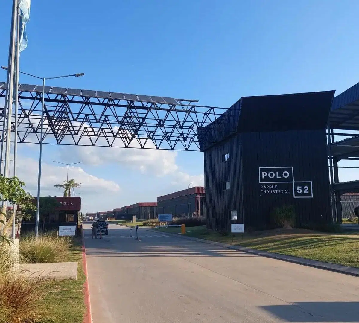 VENTA - LOTE INDUSTRIAL POLO 52 - 3000 m2 ESCRITURA 1
