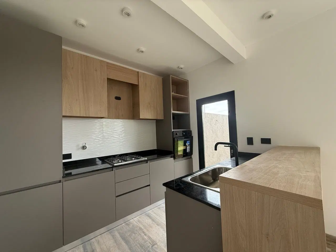 VENTA - DUPLEX 3 DORMITORIOS (UNO EN PLANTA BAJA) 2 BAÑOS - San Ignacio Village 3