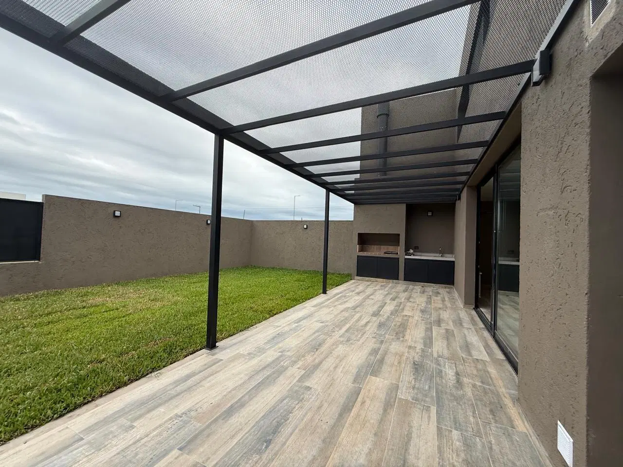 VENTA - DUPLEX 3 DORMITORIOS (UNO EN PLANTA BAJA) 2 BAÑOS - San Ignacio Village 4
