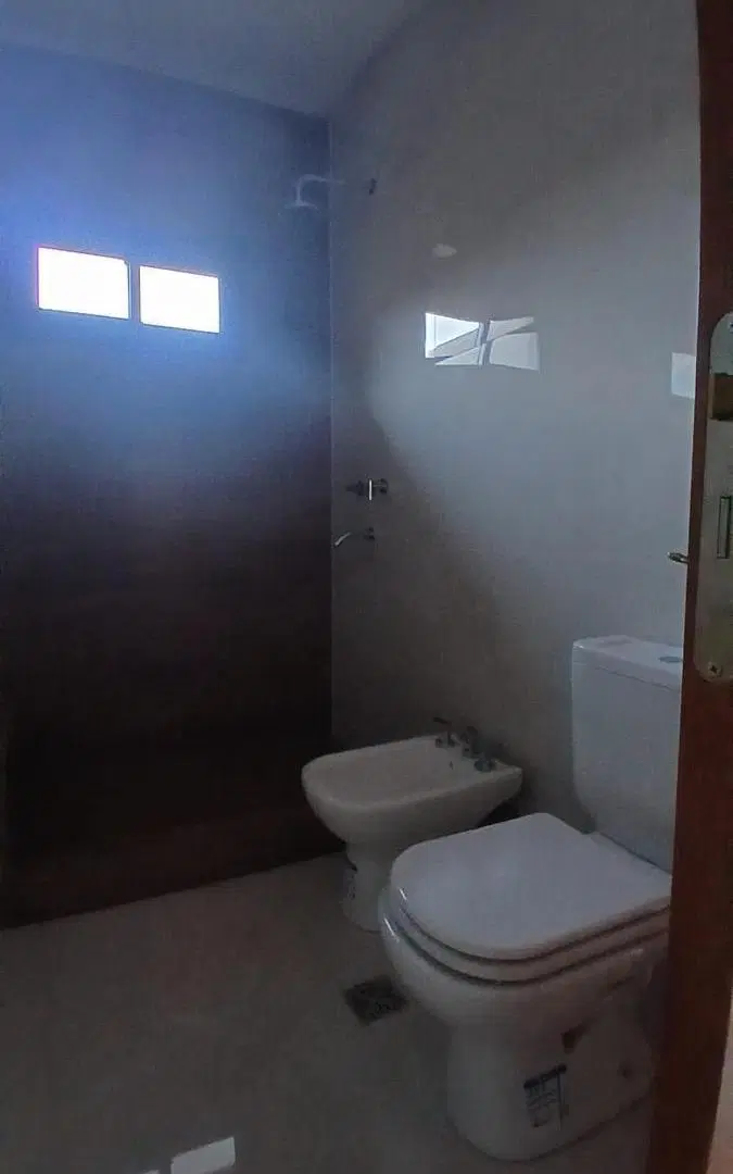 VENTA - CASA TODA EN PLANTA BAJA - RINCONES DE MANATIALES - 3 DORMITORIOS 3