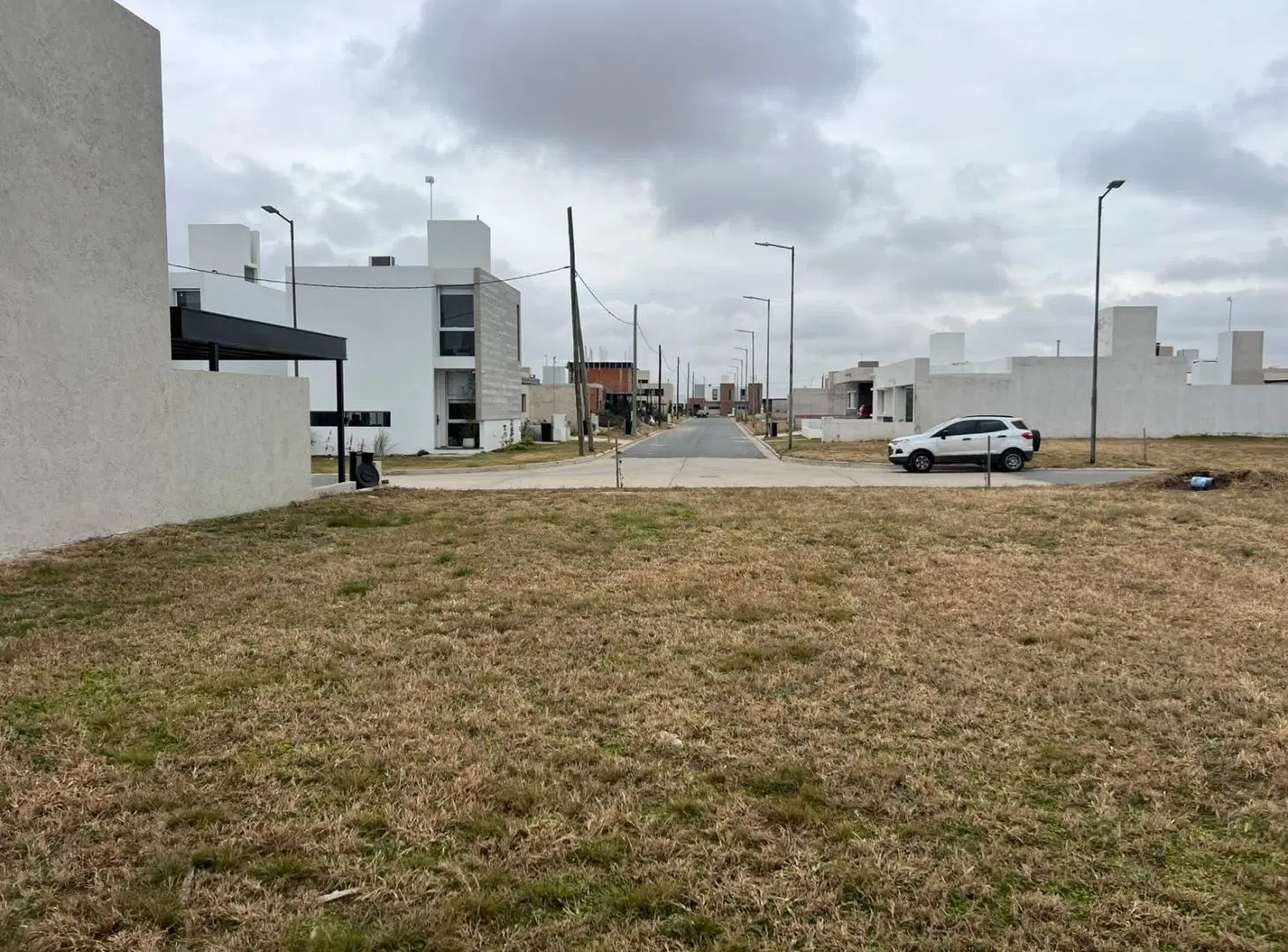 VENTA - APTO DUPLEX LOTE 258 M2 - RINCONES DE MANANTIALES 5