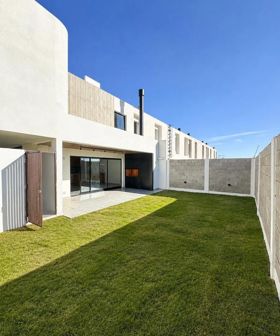 VENTA- DUPLEX PREMIUM 3 DORMITORIOS 3 BAÑOS - TERRAZAS DE MANANTIALES 3