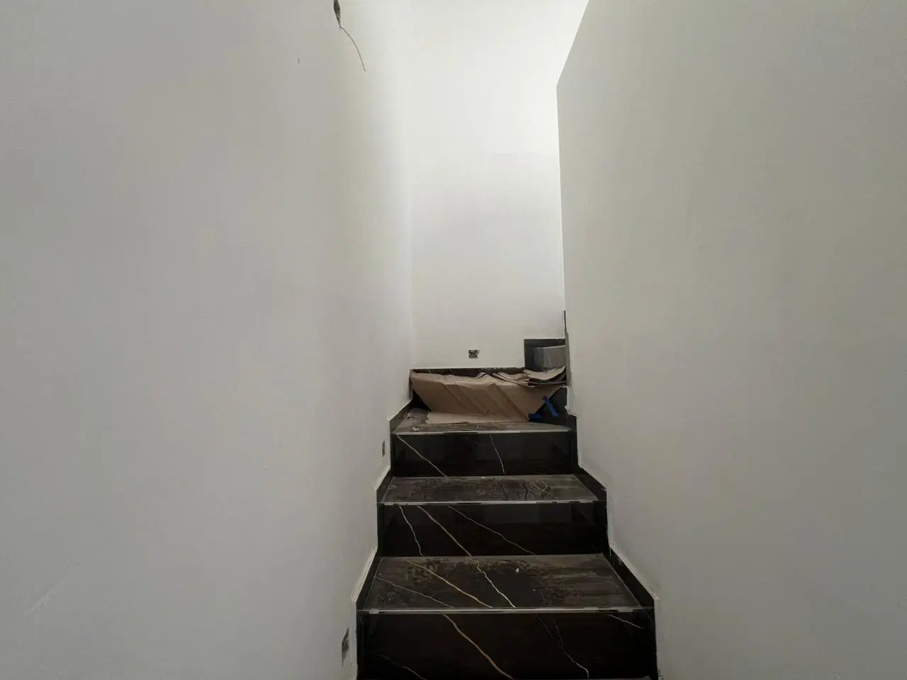 VENTA - A ESTRENAR LA CALANDRIA - DUPLEX 3 DORMITORIOS 3 BAÑOS 1