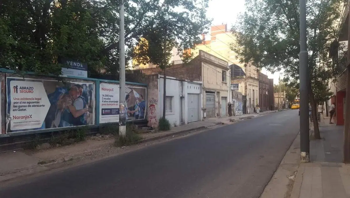VENTA - OPORTUNIDAD INVERSOR - INCREIBLE LOTE 300m2 - GUEMES 3