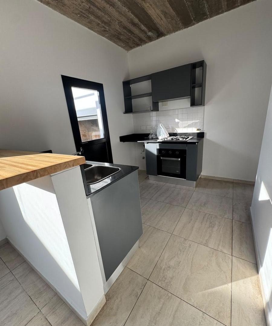 Foto de ALQUILER - DUPLEX 3 DORMITORIOS 2 BAÑOS - PRADOS DE MANANTIALES, imagen 4