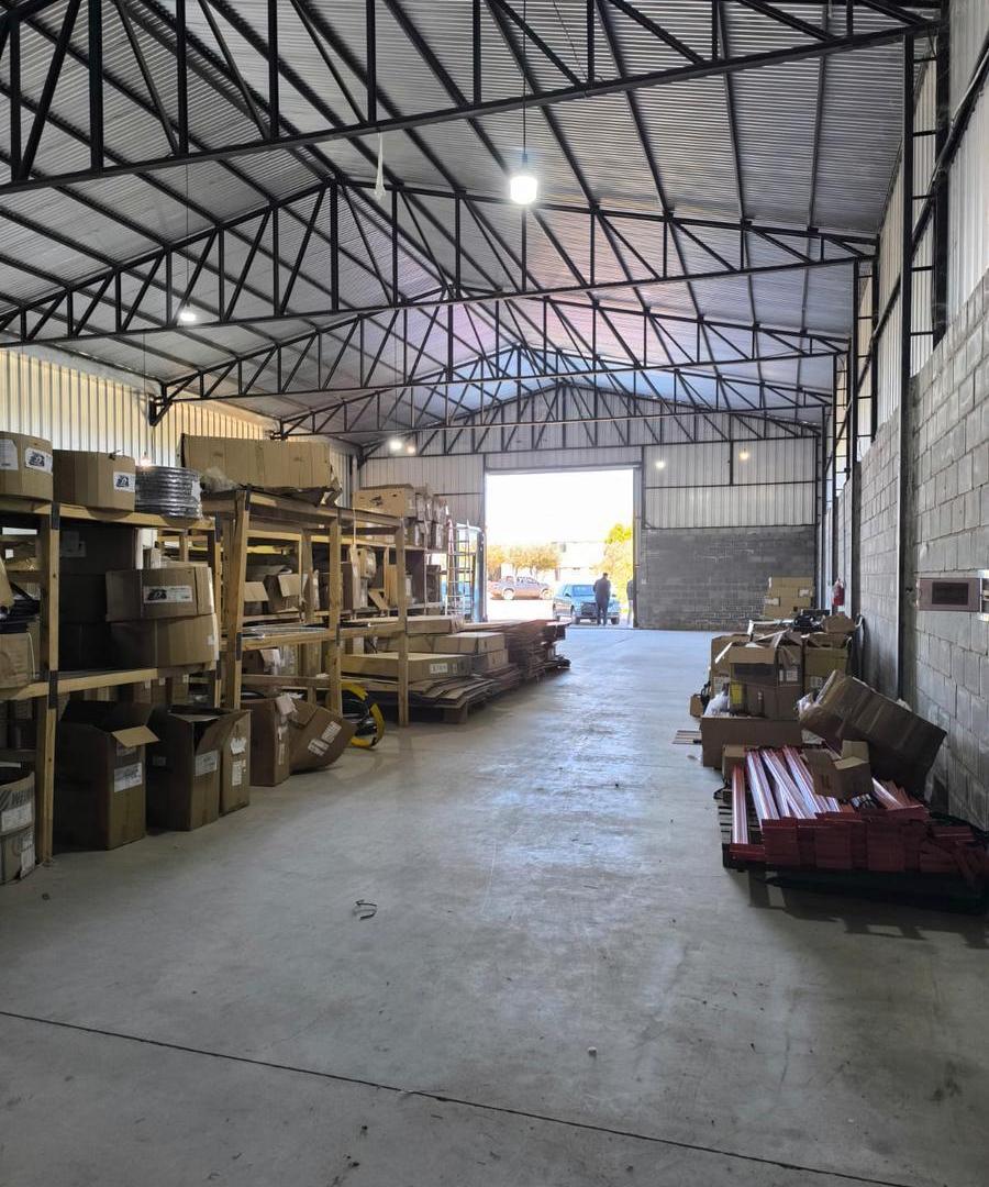 Foto de ALQUILER - GALPON PARQUE LOGISTICO E INDUSTRIAL - MENDIOLAZA, imagen 5