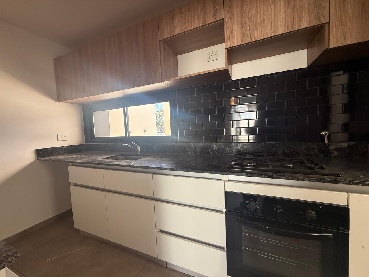 Foto de VENTA - DUPLEX 3 DORMITORIOS 3 BAÑOS - GREENVILLE, imagen 4