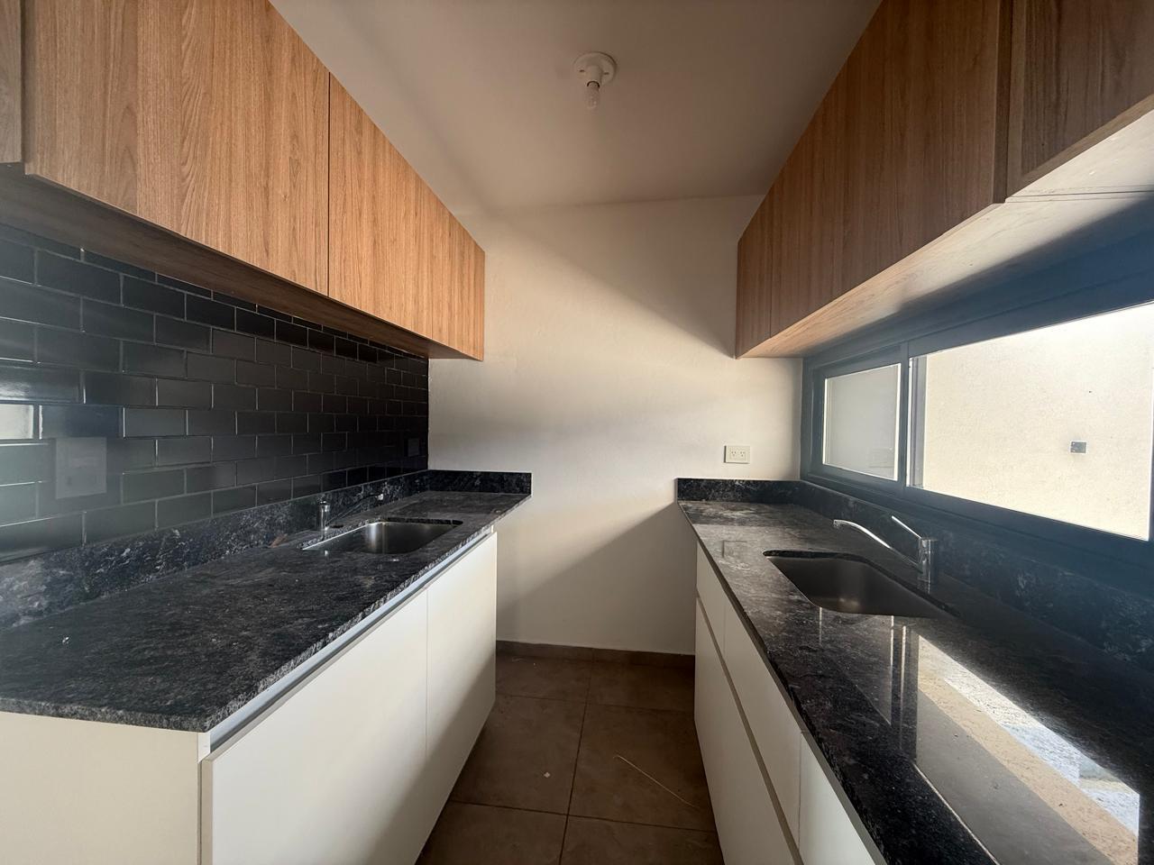 Foto de VENTA - DUPLEX 3 DORMITORIOS 3 BAÑOS - GREENVILLE, imagen 2