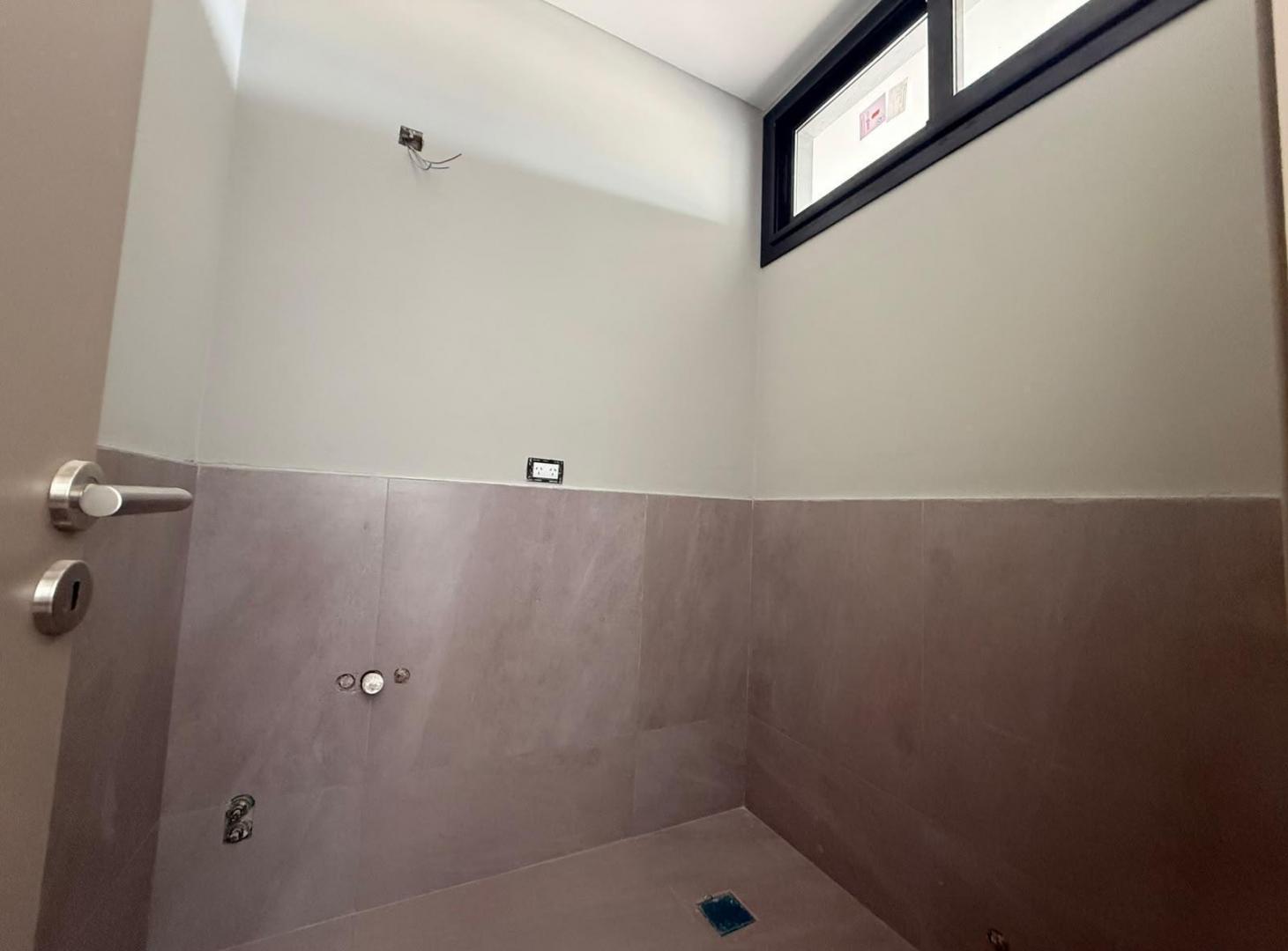 Foto de DUPLEX PREMIUM FRENTE A ESPACIO VERDE EN VENTA - BRISAS DE MANATIALES, imagen 3