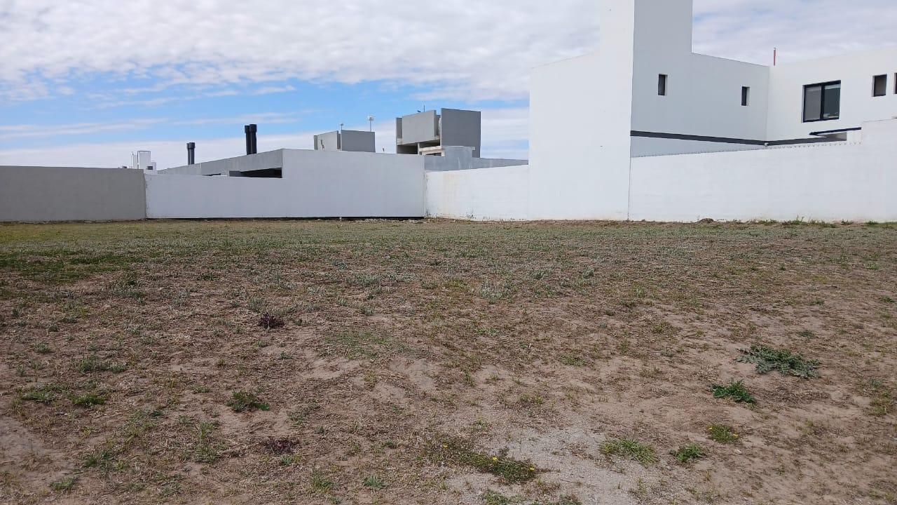 Foto de EXCELENTE LOTE ETAPA UNO APTO DUPLEX 360 M2 - DISTRITO SUR, imagen 2