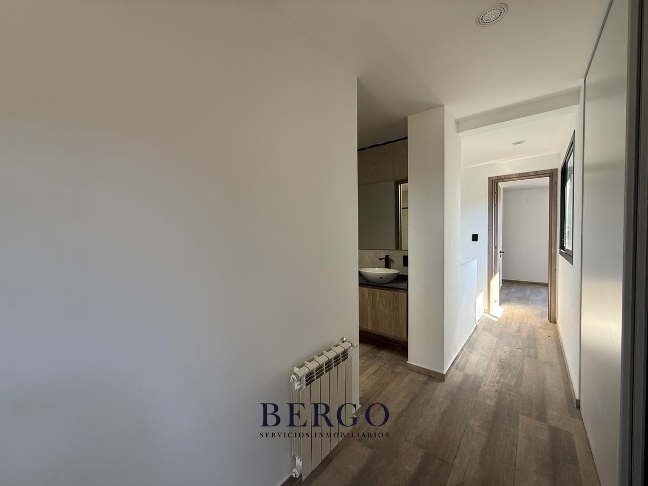 Foto de DÚPLEX PREMIUM EN LA LUISITA CON PISCINA 3 DORMITORIOS 3 BAÑOS, imagen 5