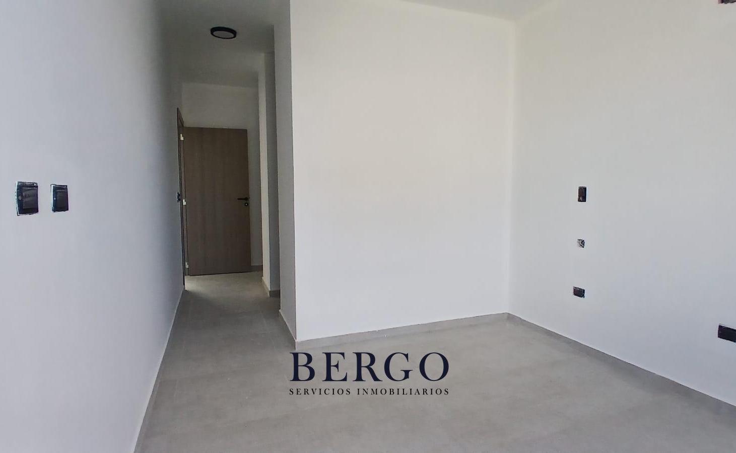 Foto de A EXTRENAR TODO EN PLANTA BAJA DÚPLEX 2 DORMITORIOS A LA VENTA, imagen 4