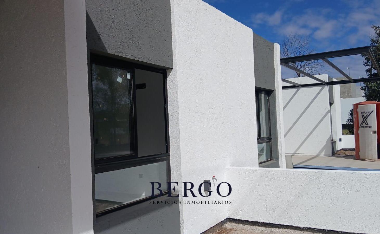 Foto de A EXTRENAR TODO EN PLANTA BAJA DÚPLEX 2 DORMITORIOS A LA VENTA, imagen 2