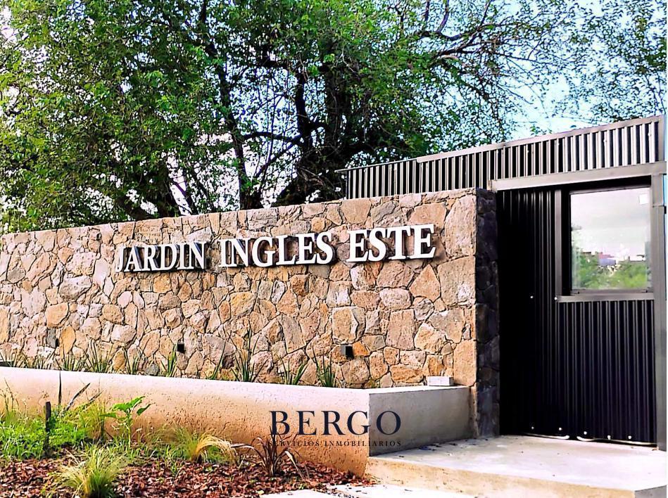 Foto de EXCLUSIVO LOTE EN VENTA - JARÍN INGLES - VALLE ESCONDIDO, imagen 2