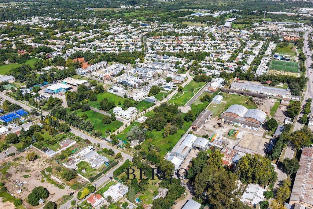 Foto de VENTA - LOTES DE 250m2 y 360m2 C/ ESCRITURA y FINANCIACION - JARDIN DE, imagen 5
