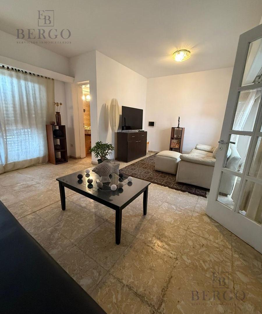 Foto de VENTA - APTA CRÉDITO - CASA 3 DORMITORIOS 3 BAÑOS - BARRIO MAIPU I, imagen 4