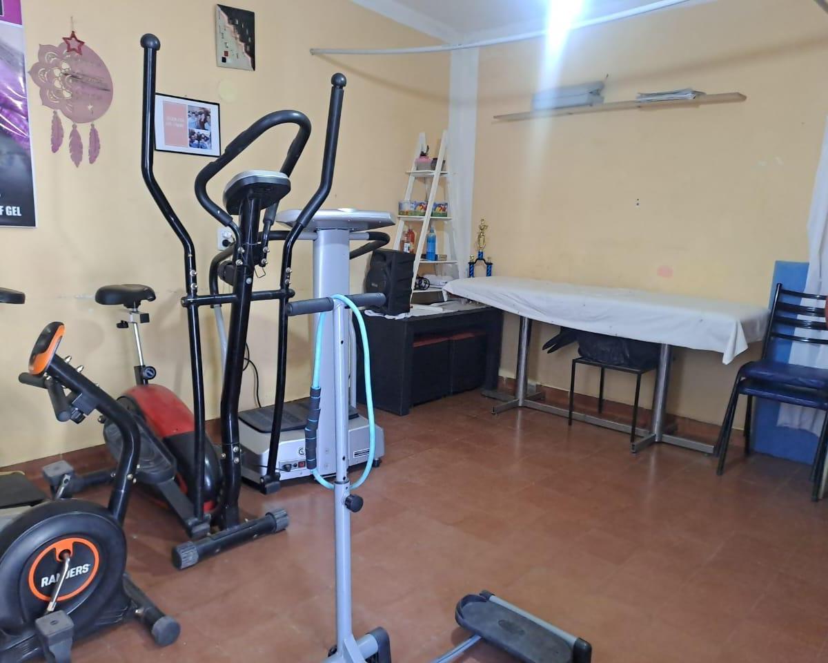 Foto de VENTA CASA CON DEPARTAMENTO, imagen 2