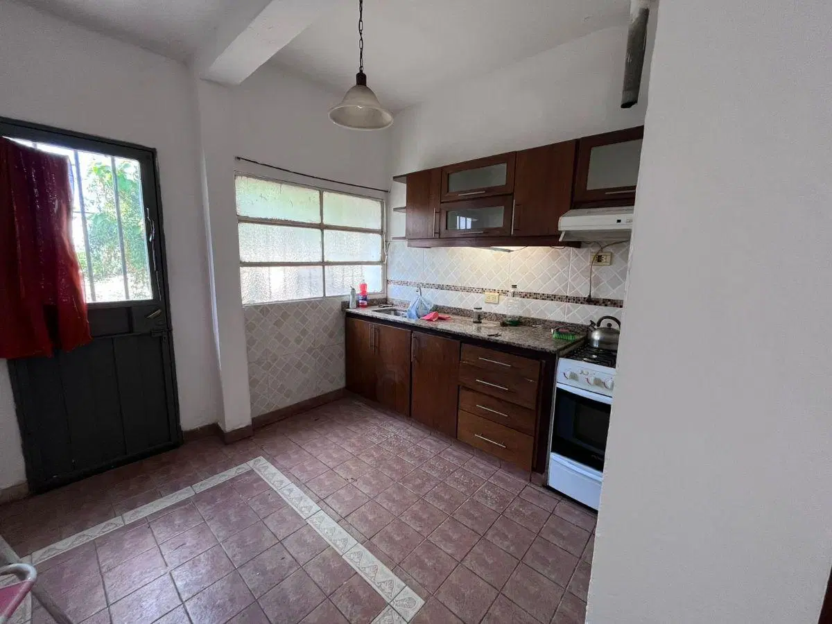 ALQUILER CASA 3 DORMITORIOS BARRIO SAN MARTIN 8